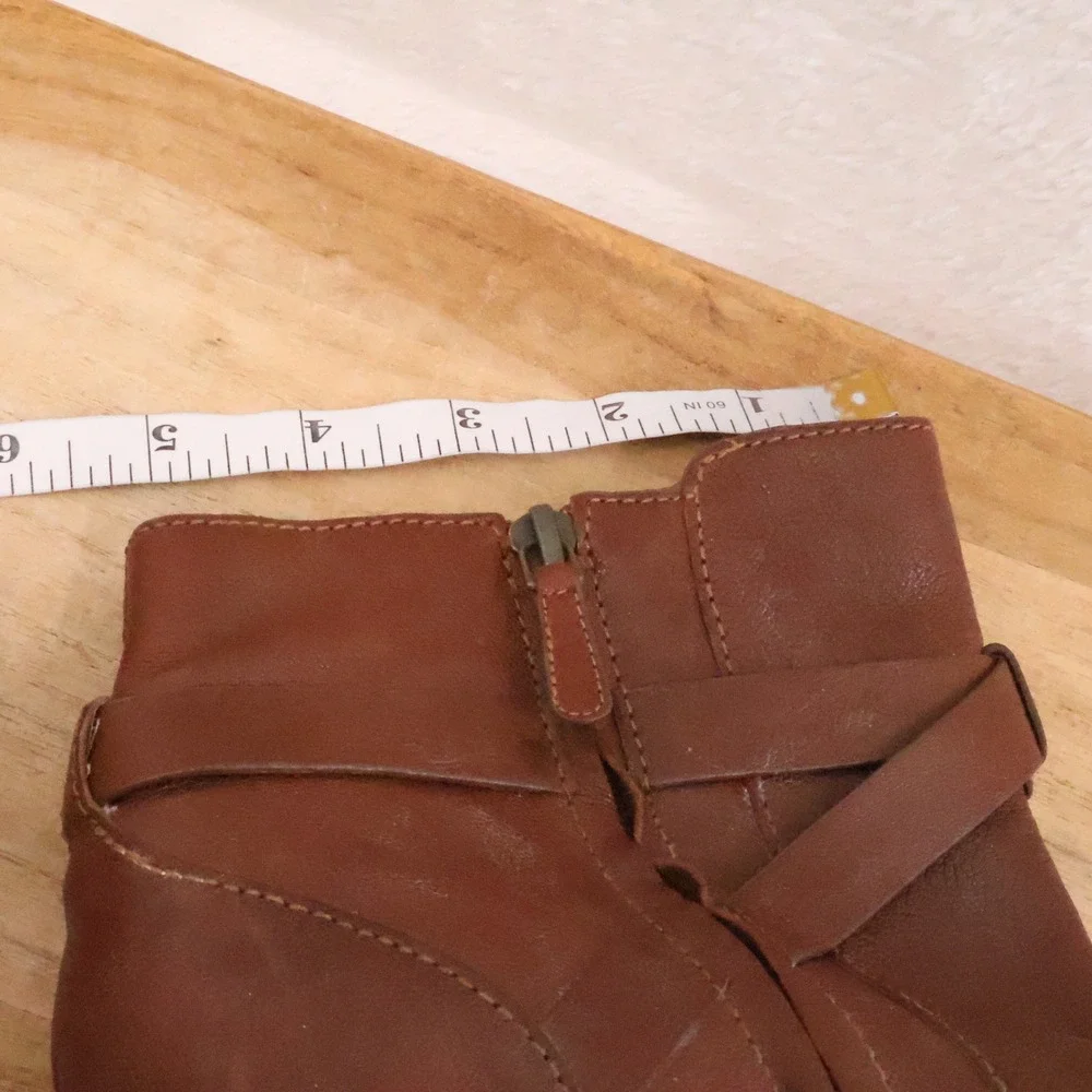 Cole Haan Leather Ankle Booties Womens Size 9.5B Brown Block Heel Buckle Strap
